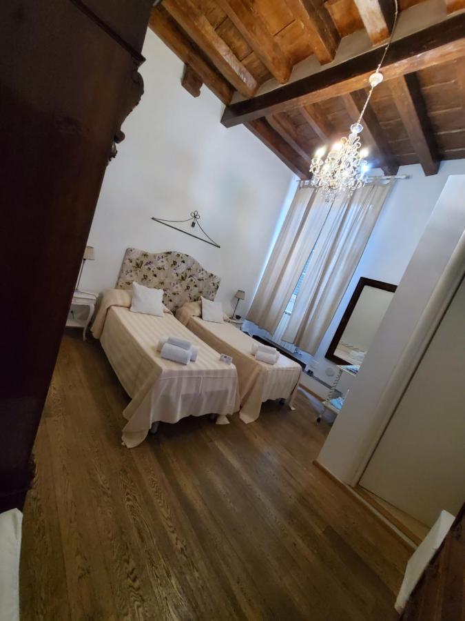 Residenza Centro Storico Hotel ลุคคา ภายนอก รูปภาพ